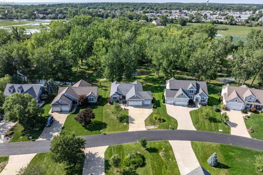 5131 Blue Teal Drive, Port Clinton, 43452, 4 Bedroom Bedrooms, ,3 BathroomBathrooms,Residential,For Sale,Blue Teal,20263294