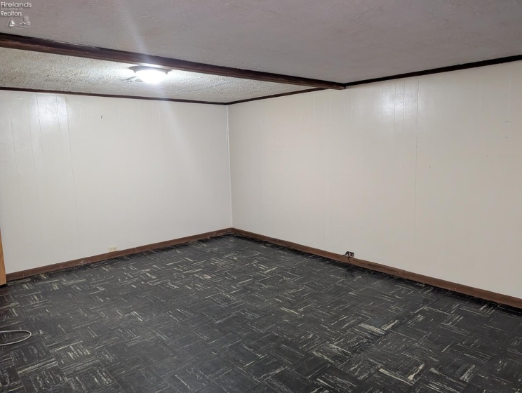 1762 Oak Drive, Fremont, 43420, 3 Bedrooms Bedrooms, ,2 BathroomsBathrooms,Residential,For Sale,Oak,20263115