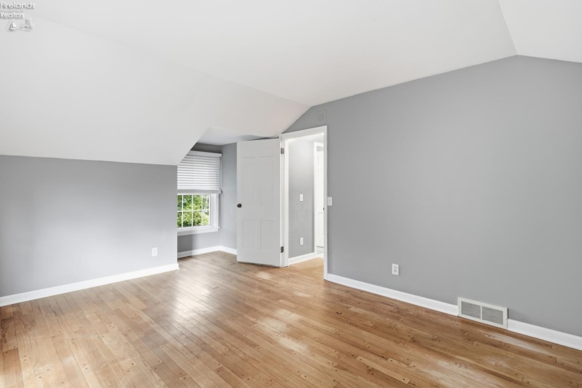 9 Meadow Lane, Tiffin, 44883, 4 Bedrooms Bedrooms, ,3 BathroomsBathrooms,Residential,For Sale,Meadow,20263216