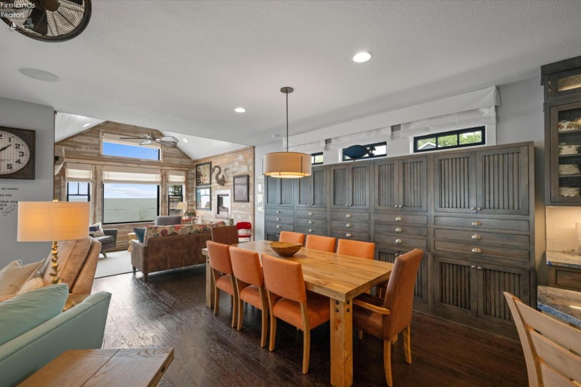 2333 Sand Road, Port Clinton, 43452, 4 Bedrooms Bedrooms, ,4 BathroomsBathrooms,Residential,For Sale,Sand,20263215