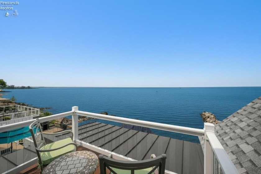 2333 Sand Road, Port Clinton, 43452, 4 Bedrooms Bedrooms, ,4 BathroomsBathrooms,Residential,For Sale,Sand,20263215