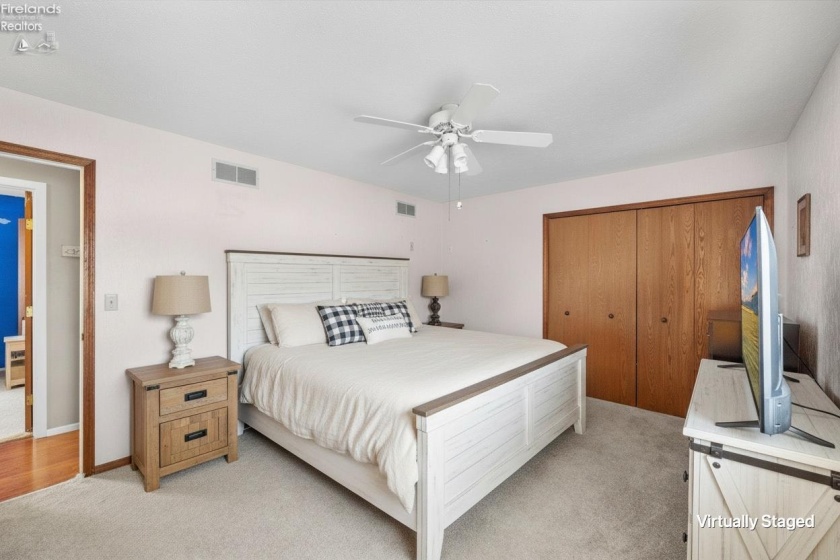 317 Linden Way Drive, Sandusky, 44870, 3 Bedrooms Bedrooms, ,3 BathroomsBathrooms,Residential,For Sale,Linden Way,20263231