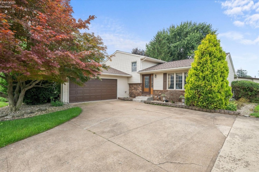 317 Linden Way Drive, Sandusky, 44870, 3 Bedrooms Bedrooms, ,3 BathroomsBathrooms,Residential,For Sale,Linden Way,20263231