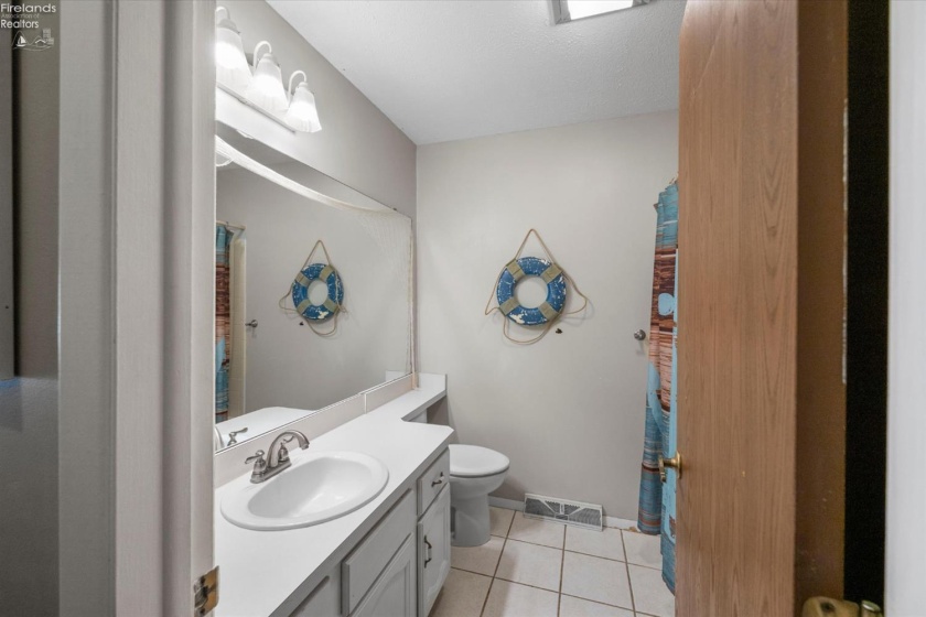 317 Linden Way Drive, Sandusky, 44870, 3 Bedrooms Bedrooms, ,3 BathroomsBathrooms,Residential,For Sale,Linden Way,20263231
