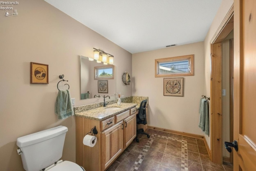 3281 Linda Lane, Port Clinton, 43452, 3 Bedrooms Bedrooms, ,3 BathroomsBathrooms,Residential,For Sale,Linda,20263233