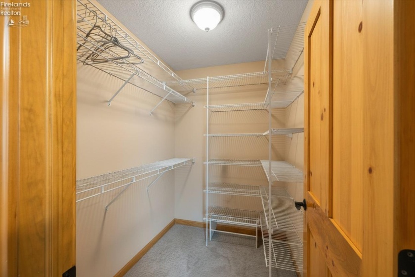 3281 Linda Lane, Port Clinton, 43452, 3 Bedrooms Bedrooms, ,3 BathroomsBathrooms,Residential,For Sale,Linda,20263233