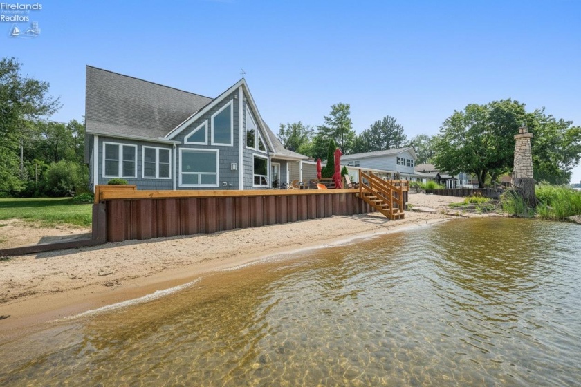 3281 Linda Lane, Port Clinton, 43452, 3 Bedrooms Bedrooms, ,3 BathroomsBathrooms,Residential,For Sale,Linda,20263233