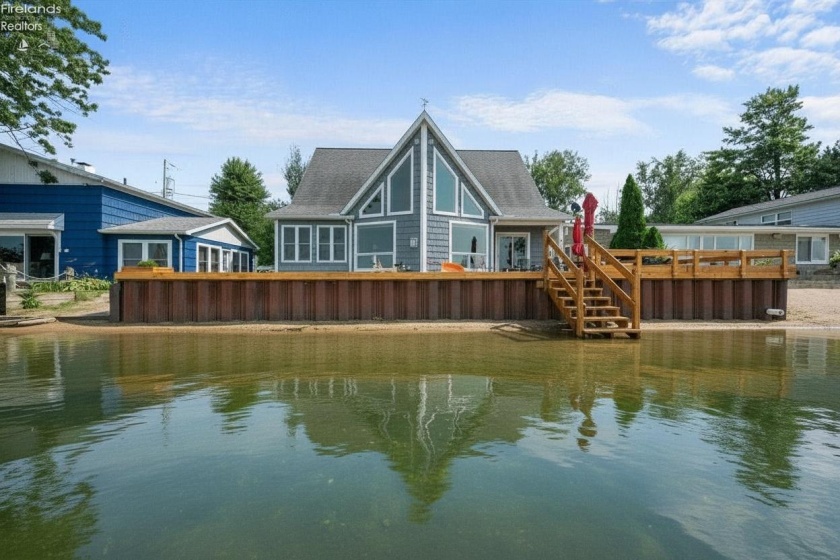 3281 Linda Lane, Port Clinton, 43452, 3 Bedrooms Bedrooms, ,3 BathroomsBathrooms,Residential,For Sale,Linda,20263233