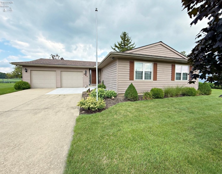 661 Nickie Lane, Fostoria, 44830, 3 Bedroom Bedrooms, ,2 BathroomBathrooms,Residential,For Sale,Nickie,20263241