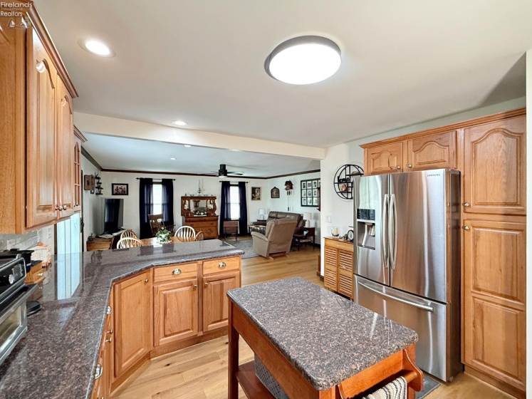 661 Nickie Lane, Fostoria, 44830, 3 Bedroom Bedrooms, ,2 BathroomBathrooms,Residential,For Sale,Nickie,20263241