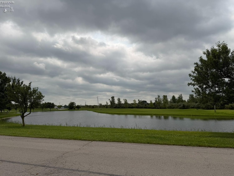 4495 Darr-Hopfinger Road, Port Clinton, 43452, 2 Bedrooms Bedrooms, ,1 BathroomBathrooms,Residential,For Sale,Darr-Hopfinger,20263258