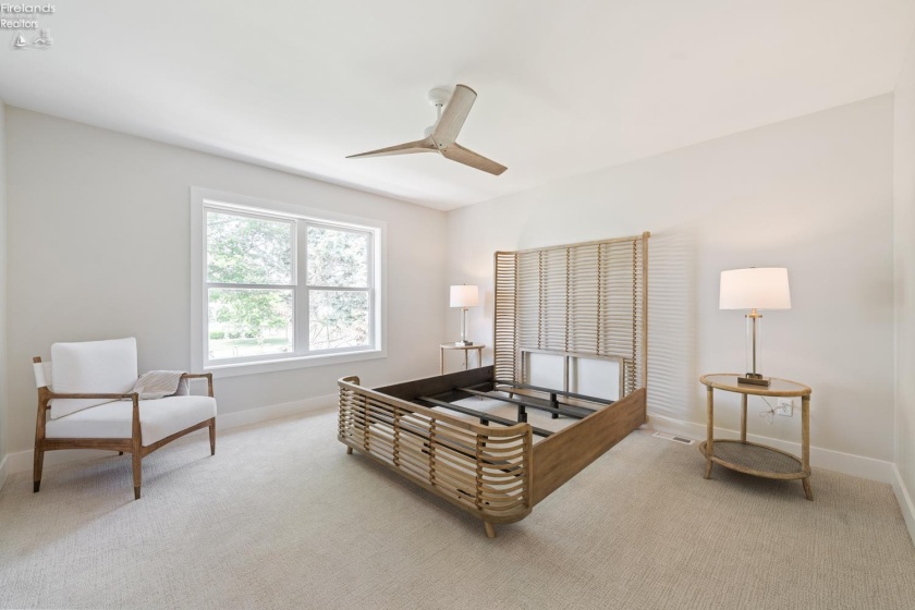 12 Beach Street, Port Clinton, 43452, 3 Bedrooms Bedrooms, ,3 BathroomsBathrooms,Residential,For Sale,Beach,20263308