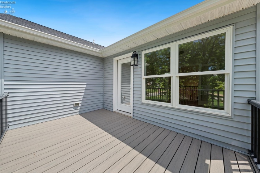 12 Beach Street, Port Clinton, 43452, 3 Bedrooms Bedrooms, ,3 BathroomsBathrooms,Residential,For Sale,Beach,20263308
