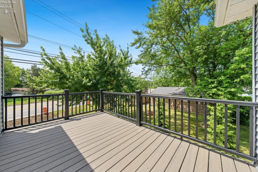 12 Beach Street, Port Clinton, 43452, 3 Bedrooms Bedrooms, ,3 BathroomsBathrooms,Residential,For Sale,Beach,20263308