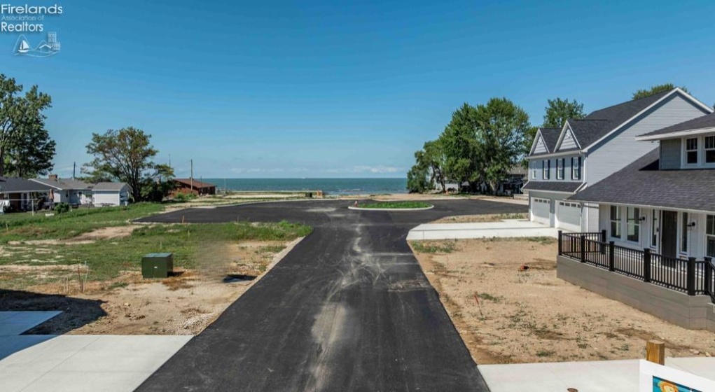 12 Beach Street, Port Clinton, 43452, 3 Bedrooms Bedrooms, ,3 BathroomsBathrooms,Residential,For Sale,Beach,20263308