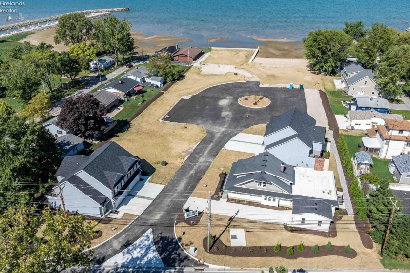 12 Beach Street, Port Clinton, 43452, 3 Bedrooms Bedrooms, ,3 BathroomsBathrooms,Residential,For Sale,Beach,20263308