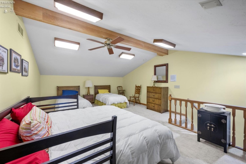578 Bimini Drive, Sandusky, 44870, 3 Bedrooms Bedrooms, ,4 BathroomsBathrooms,Residential,For Sale,Bimini,20263328