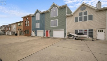 578 Bimini Drive, Sandusky, 44870, 3 Bedrooms Bedrooms, ,4 BathroomsBathrooms,Residential,For Sale,Bimini,20263328