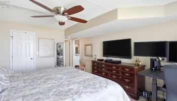 1909 Harbor Road, Port Clinton, 43452, 2 Bedrooms Bedrooms, ,2 BathroomsBathrooms,Residential,For Sale,Harbor,20263318