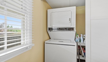 1909 Harbor Road, Port Clinton, 43452, 2 Bedrooms Bedrooms, ,2 BathroomsBathrooms,Residential,For Sale,Harbor,20263318
