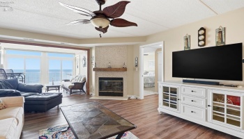 1909 Harbor Road, Port Clinton, 43452, 2 Bedrooms Bedrooms, ,2 BathroomsBathrooms,Residential,For Sale,Harbor,20263318