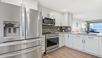 1909 Harbor Road, Port Clinton, 43452, 2 Bedrooms Bedrooms, ,2 BathroomsBathrooms,Residential,For Sale,Harbor,20263318