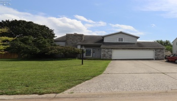 1102 Birchwood Drive, Sandusky, 44870, 4 Bedrooms Bedrooms, ,4 BathroomsBathrooms,Residential,For Sale,Birchwood,20263330 1102 Birchwood Drive, Sandusky, 44870, 4 Bedrooms Bedrooms, ,4 BathroomsBathrooms,Residential,For Sale,Birchwood,20263330