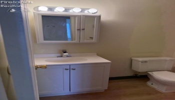 630 6TH Street, Port Clinton, 43452, 1 Bedroom Bedrooms, ,1 BathroomBathrooms,Residential For Lease,For Lease,6TH,20263332