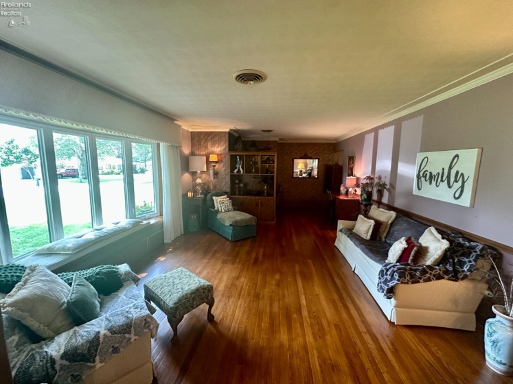 125 Lincoln Road, Tiffin, 44883, 3 Bedrooms Bedrooms, ,1 BathroomBathrooms,Residential,For Sale,Lincoln,20263119