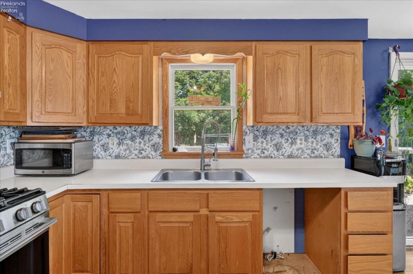115 Glacier Cove, Put-In-Bay, 43456, 3 Bedroom Bedrooms, ,2 BathroomBathrooms,Residential,For Sale,Glacier Cove,20263103