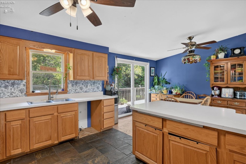 115 Glacier Cove, Put-In-Bay, 43456, 3 Bedroom Bedrooms, ,2 BathroomBathrooms,Residential,For Sale,Glacier Cove,20263103