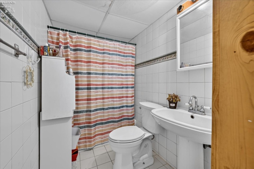 115 Glacier Cove, Put-In-Bay, 43456, 3 Bedroom Bedrooms, ,2 BathroomBathrooms,Residential,For Sale,Glacier Cove,20263103