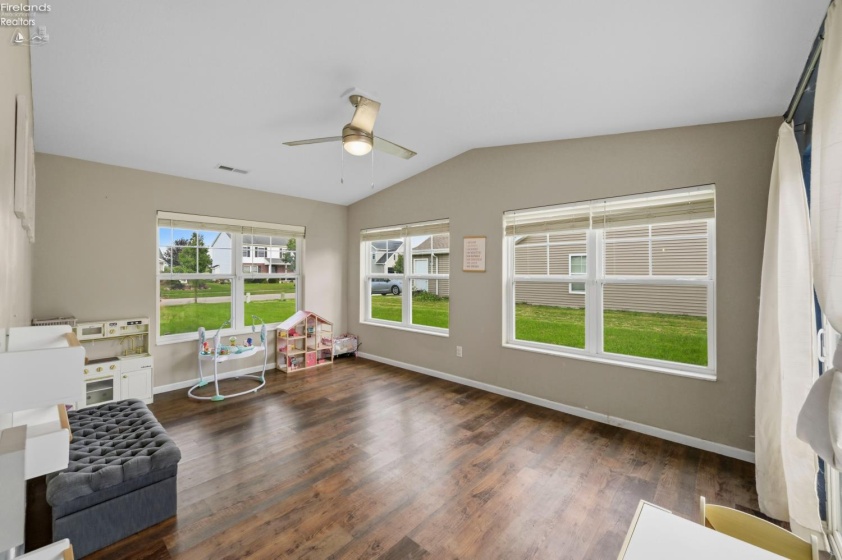 7 Cascade Lane, Delta, 43515, 3 Bedrooms Bedrooms, ,2 BathroomsBathrooms,Residential,For Sale,Cascade,20263287