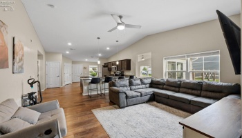 7 Cascade Lane, Delta, 43515, 3 Bedrooms Bedrooms, ,2 BathroomsBathrooms,Residential,For Sale,Cascade,20263287