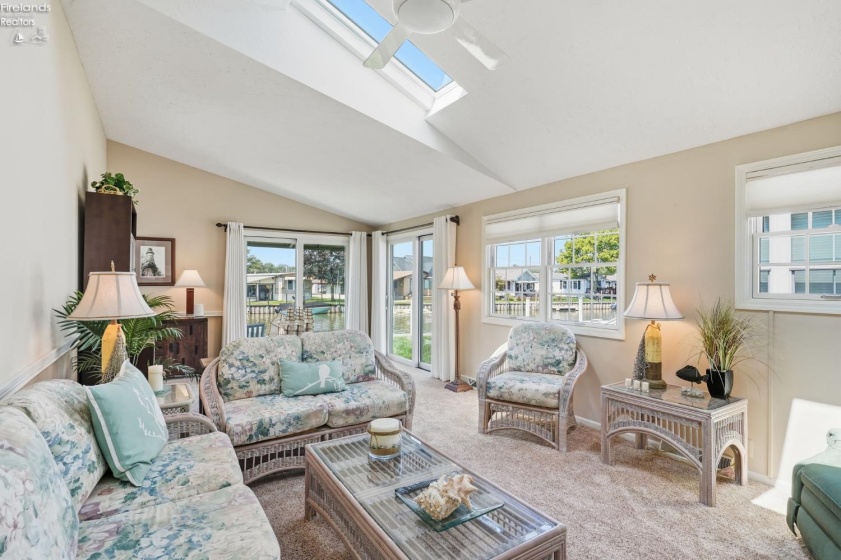 1560 Compass Avenue, Port Clinton, 43452, 3 Bedrooms Bedrooms, ,2 BathroomsBathrooms,Residential,For Sale,Compass,20263325