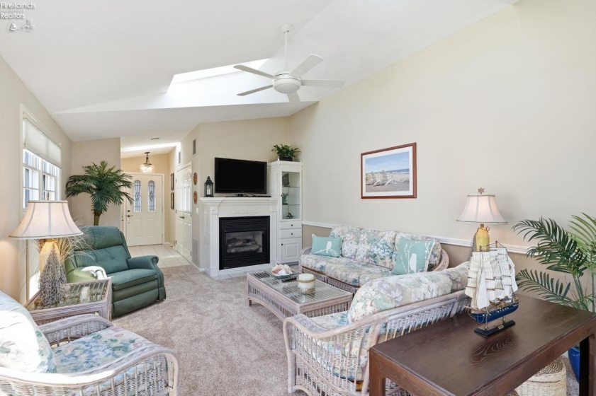 1560 Compass Avenue, Port Clinton, 43452, 3 Bedrooms Bedrooms, ,2 BathroomsBathrooms,Residential,For Sale,Compass,20263325