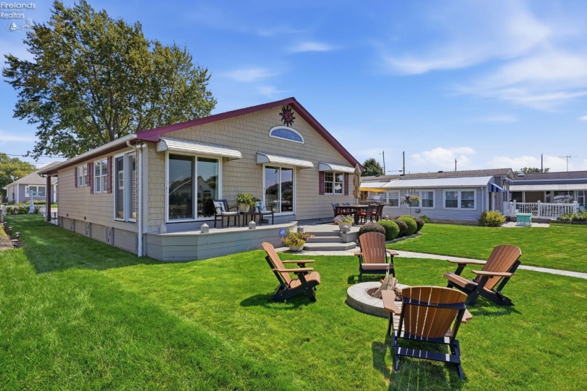 1560 Compass Avenue, Port Clinton, 43452, 3 Bedrooms Bedrooms, ,2 BathroomsBathrooms,Residential,For Sale,Compass,20263325