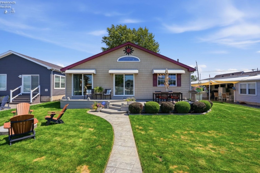 1560 Compass Avenue, Port Clinton, 43452, 3 Bedrooms Bedrooms, ,2 BathroomsBathrooms,Residential,For Sale,Compass,20263325