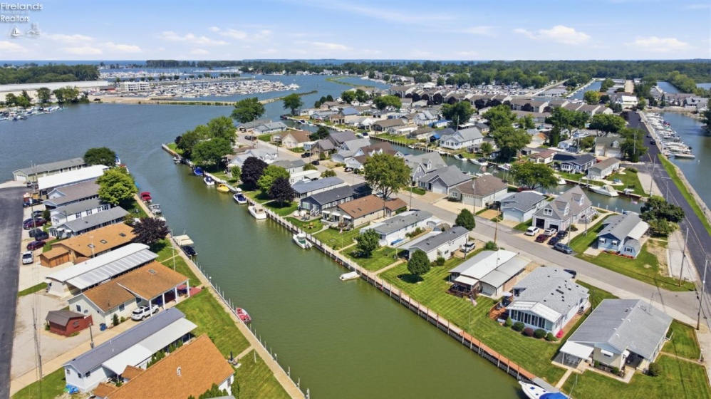 1560 Compass Avenue, Port Clinton, 43452, 3 Bedrooms Bedrooms, ,2 BathroomsBathrooms,Residential,For Sale,Compass,20263325