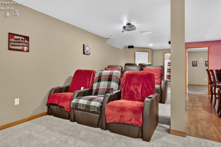 7996 Rice Road, Amherst, 44001, 5 Bedrooms Bedrooms, ,4 BathroomsBathrooms,Residential,For Sale,Rice,20263282