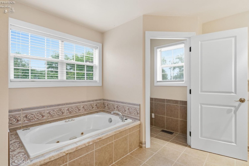 4445 Rider Road, Oak Harbor, 43449, 6 Bedroom Bedrooms, ,3 BathroomBathrooms,Residential,For Sale,Rider,20263342