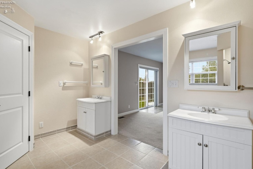4445 Rider Road, Oak Harbor, 43449, 6 Bedroom Bedrooms, ,3 BathroomBathrooms,Residential,For Sale,Rider,20263342