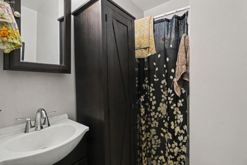 11425 Rachel, Curtice, 43412, 2 Bedrooms Bedrooms, ,1 BathroomBathrooms,Residential,For Sale,Rachel,20263343