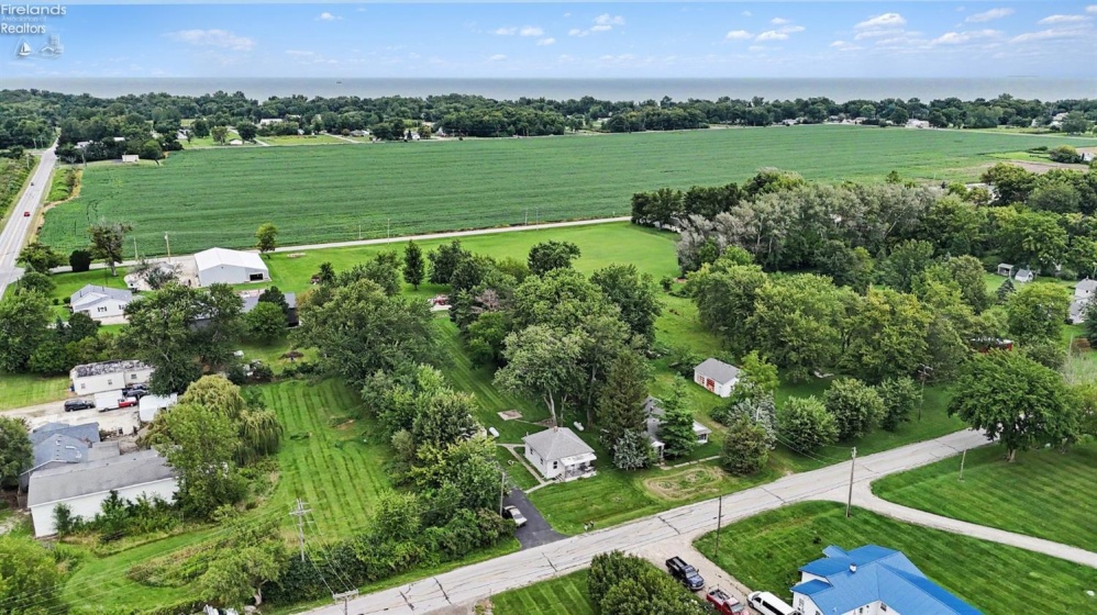 11425 Rachel, Curtice, 43412, 2 Bedrooms Bedrooms, ,1 BathroomBathrooms,Residential,For Sale,Rachel,20263343
