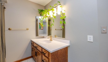 642 Glendale, Port Clinton, 43452, 3 Bedrooms Bedrooms, ,3 BathroomsBathrooms,Residential,For Sale,Glendale,20263217