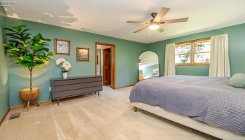 642 Glendale, Port Clinton, 43452, 3 Bedrooms Bedrooms, ,3 BathroomsBathrooms,Residential,For Sale,Glendale,20263217