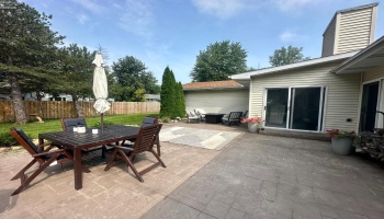 642 Glendale, Port Clinton, 43452, 3 Bedrooms Bedrooms, ,3 BathroomsBathrooms,Residential,For Sale,Glendale,20263217