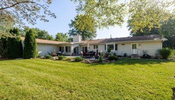 642 Glendale, Port Clinton, 43452, 3 Bedrooms Bedrooms, ,3 BathroomsBathrooms,Residential,For Sale,Glendale,20263217