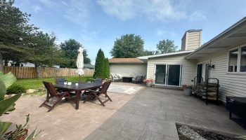 642 Glendale, Port Clinton, 43452, 3 Bedrooms Bedrooms, ,3 BathroomsBathrooms,Residential,For Sale,Glendale,20263217