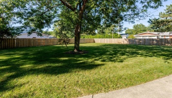 642 Glendale, Port Clinton, 43452, 3 Bedrooms Bedrooms, ,3 BathroomsBathrooms,Residential,For Sale,Glendale,20263217